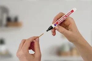 Permanentmarker „400“, schwarz, 1 mm, EDDING